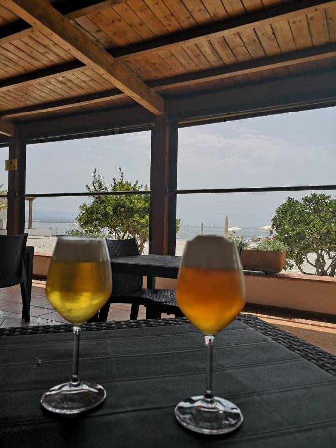 Vel Mari - Rooms On The Beach Alghero Exteriör bild