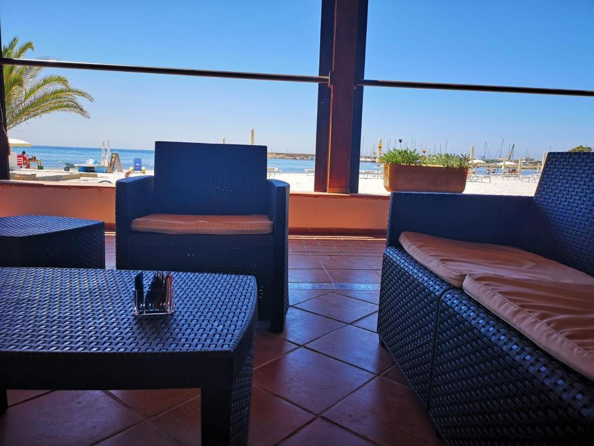 Vel Mari - Rooms On The Beach Alghero Exteriör bild