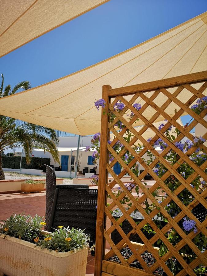 Vel Mari - Rooms On The Beach Alghero Exteriör bild
