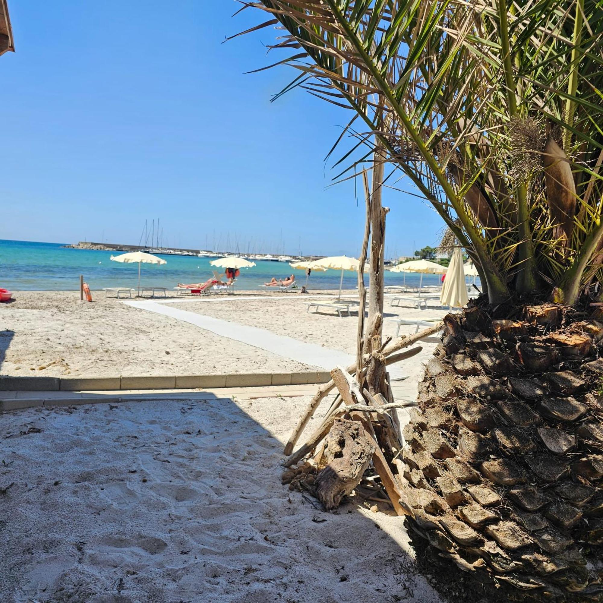 Vel Mari - Rooms On The Beach Alghero Exteriör bild